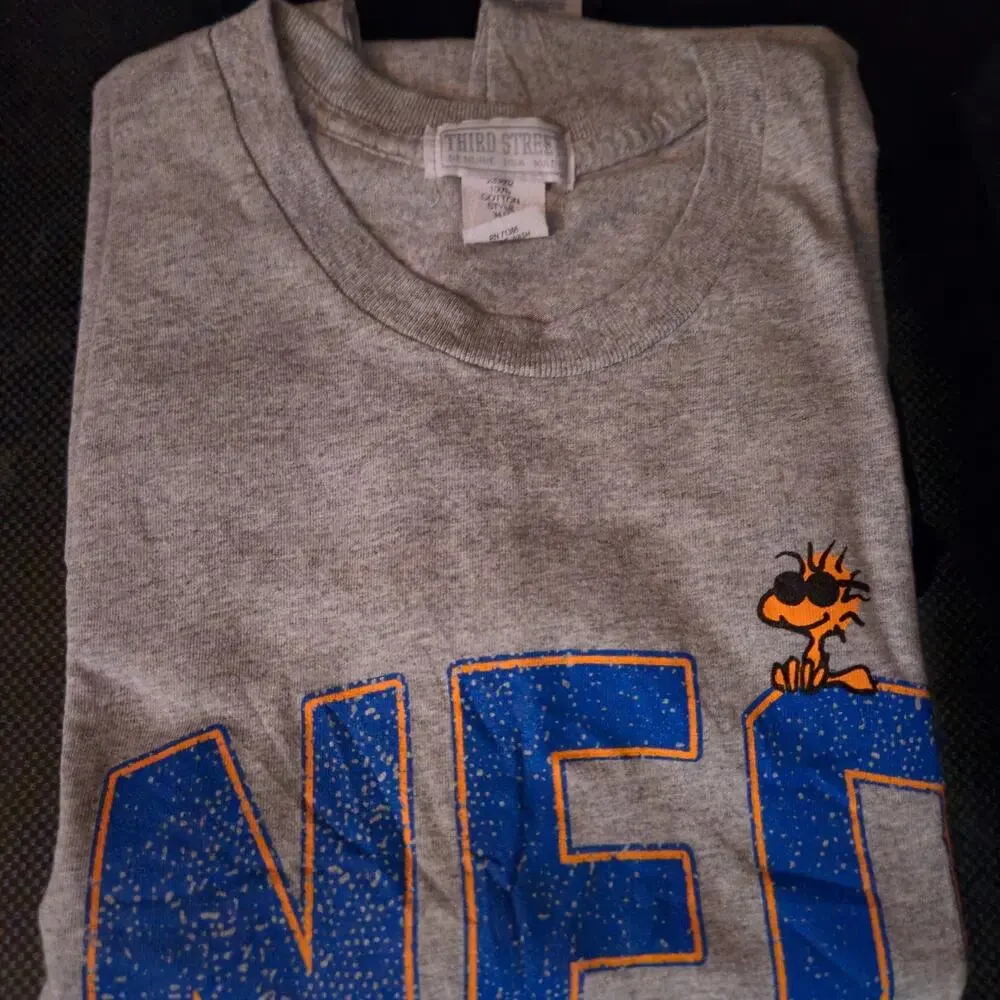 Vintage 90s Peanuts Snoopy NED Norsemen T-Shirt Third Street USA Size Large
